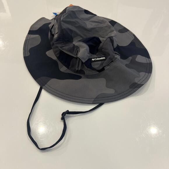 Columbia Bora Bora Printed Black Mod Camo Booney Bucket Hat Beach Cap S/M - Picture 2 of 6